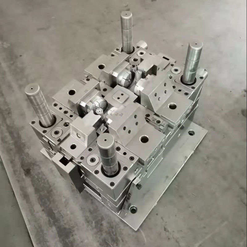 Mold Maker OEM High Precision Plastic Side Gate Injection Molding