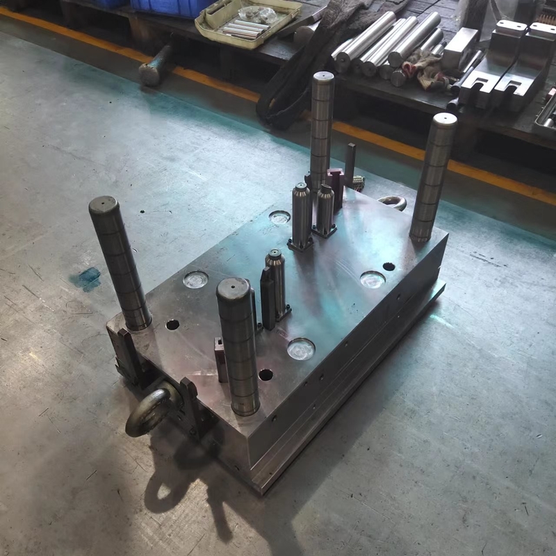 Steel Material Front Mold Plastic Injection Tooling for Game Parts