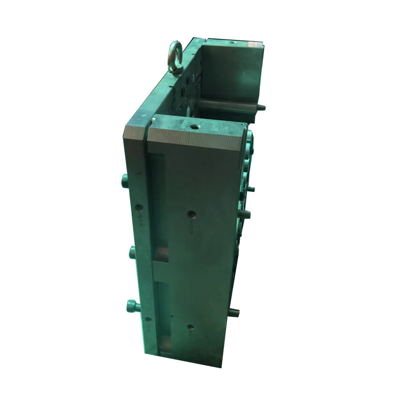 HRC60 Customized Plastic injection mold Cold Runner For injection molding
