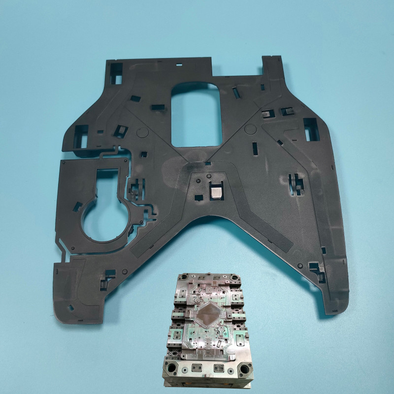 OEM Design Injection Molded Plastic Parts Molding Technology NAK80
