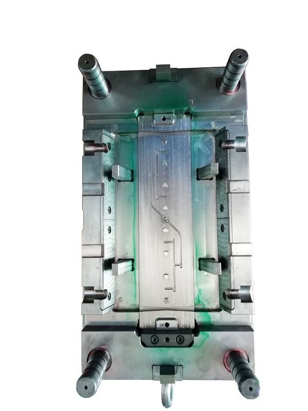 PP ABS Roof Rack Bracket 300S HRC45 HASCO Injection Mould