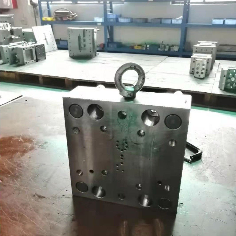 ODM Texture Surface Plastic Parts 718H Injection Molding Tooling
