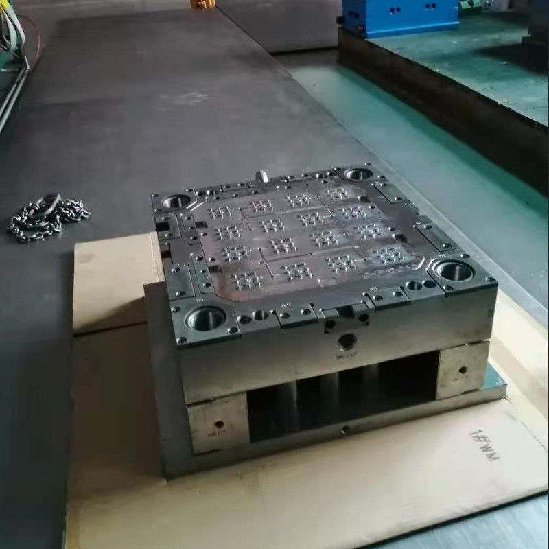 1000K Shots 738 CPVC Plastic Injection Molding Tooling