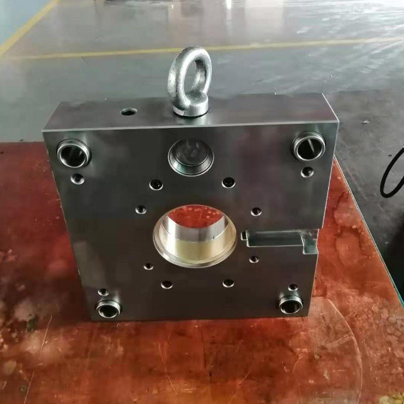 DME Standard Automotive PMMA Plastic Injection Mould For Rear Light